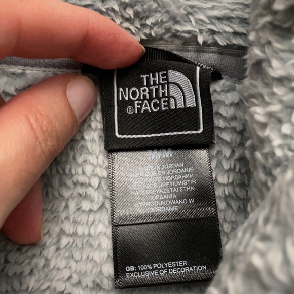 Fuzzy North Face - Picture 3 of 3